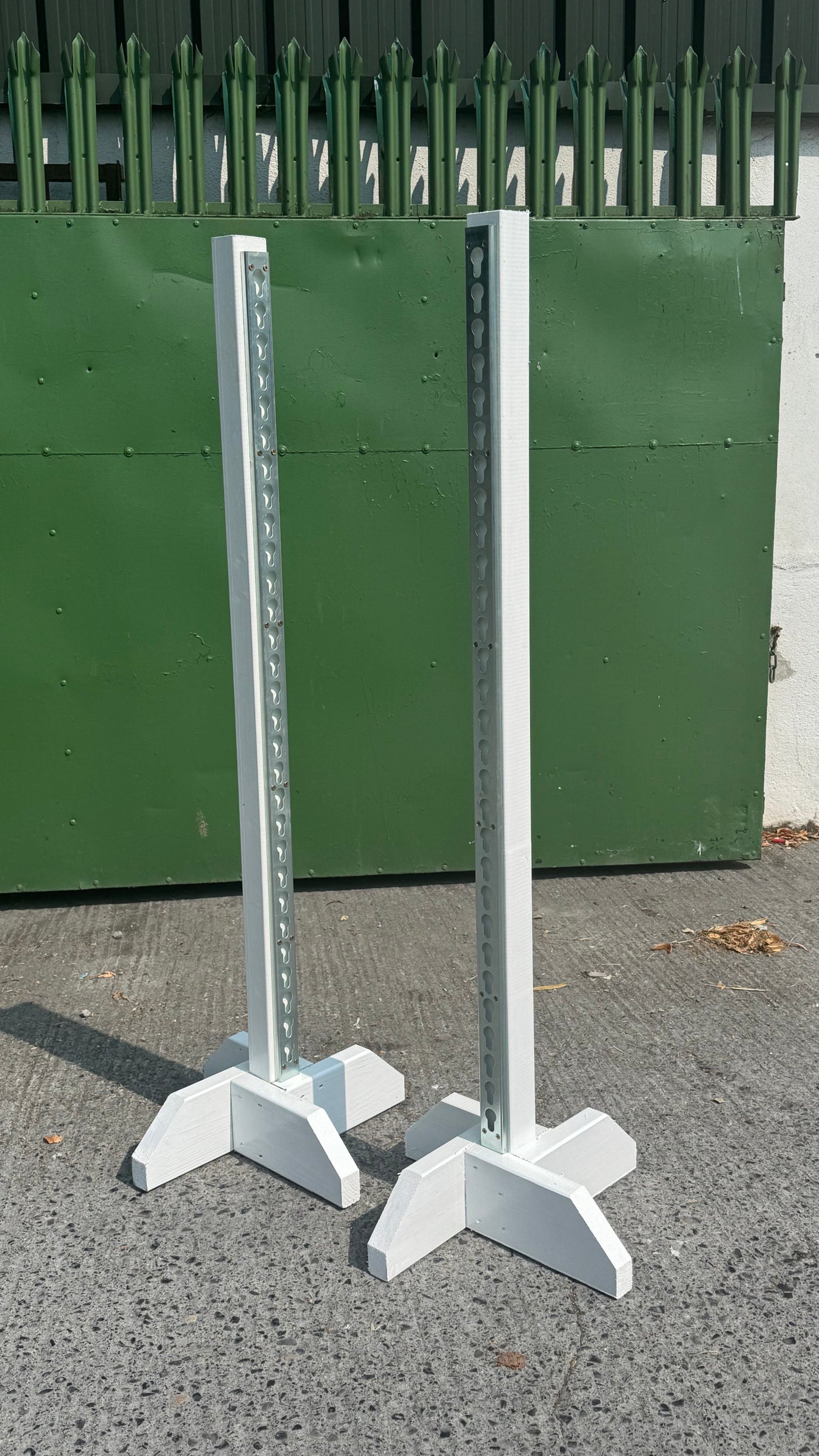 Show Jump Uprights Pair - Wooden with Metal Track - White- Collection Only