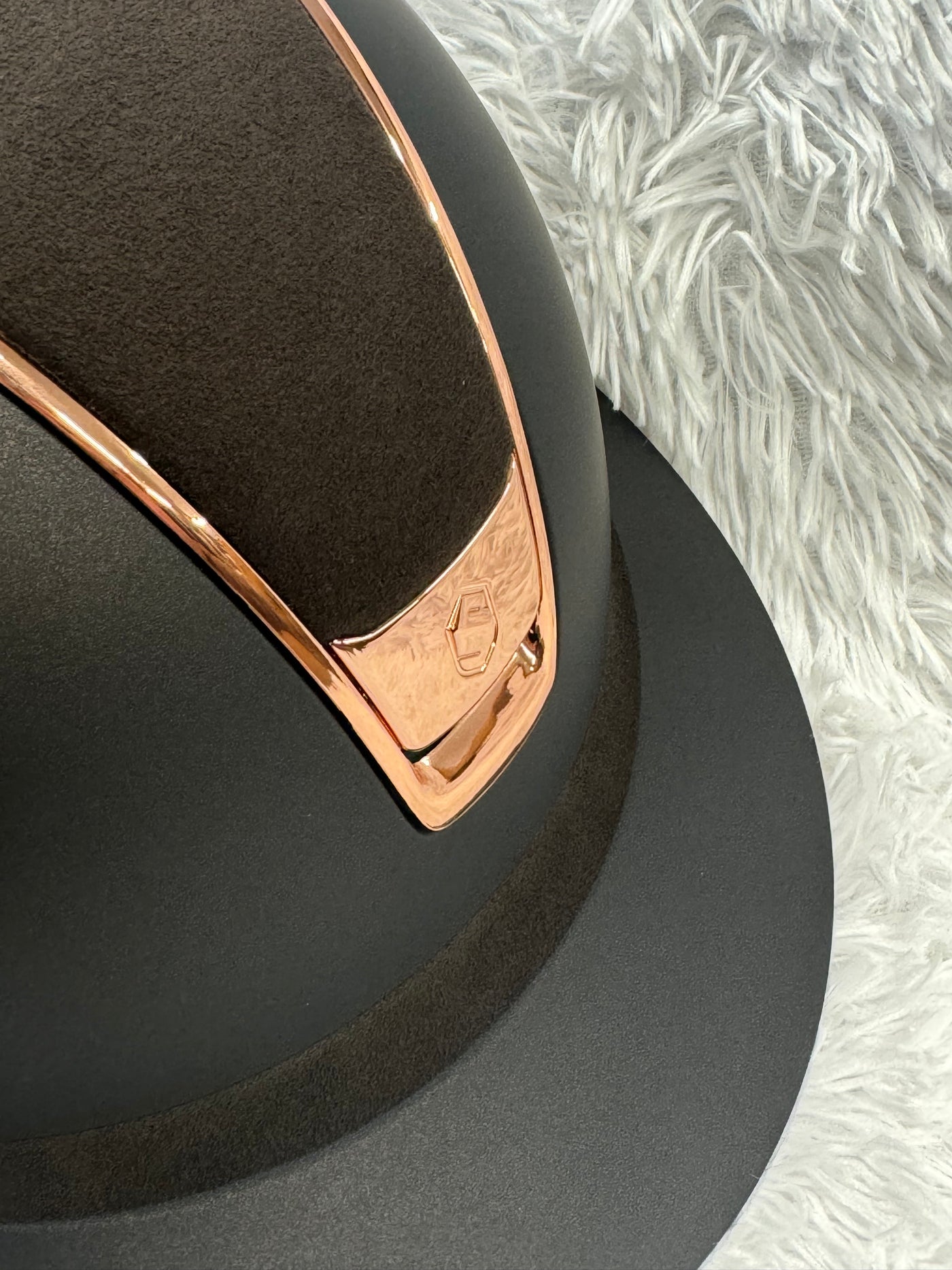 Samshield Miss 2.0 Shadowmatt Brown Alcantara with Rose Gold