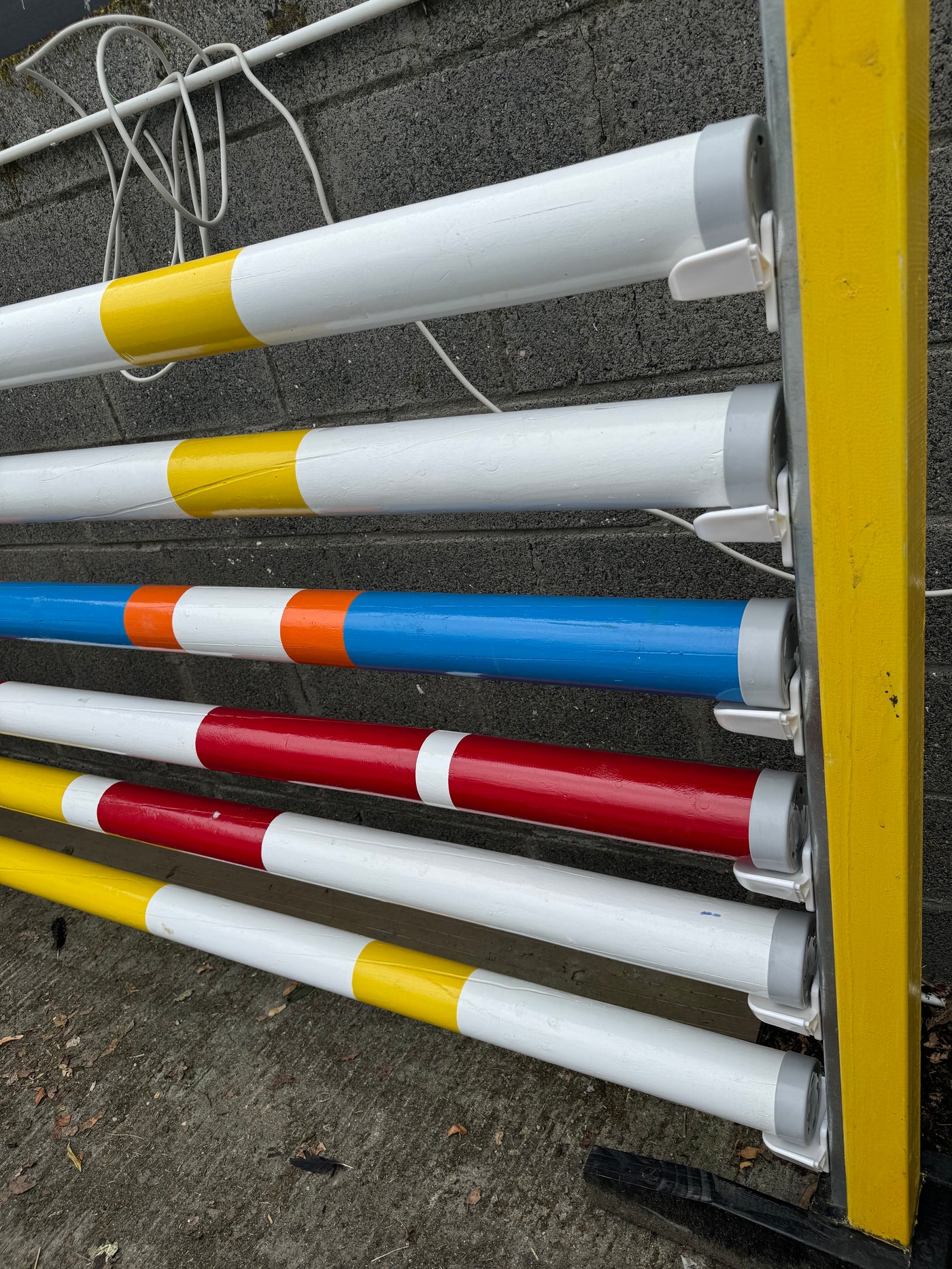 Showjumping Poles Wooden - Painted